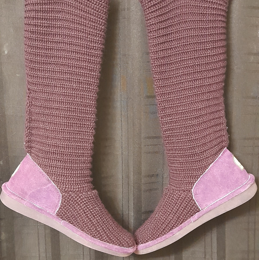 Like NEW knit bear 🐻 paw boots